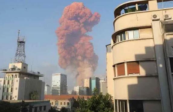 黎巴嫩首都貝魯特的港口爆炸產生的蘑菇云